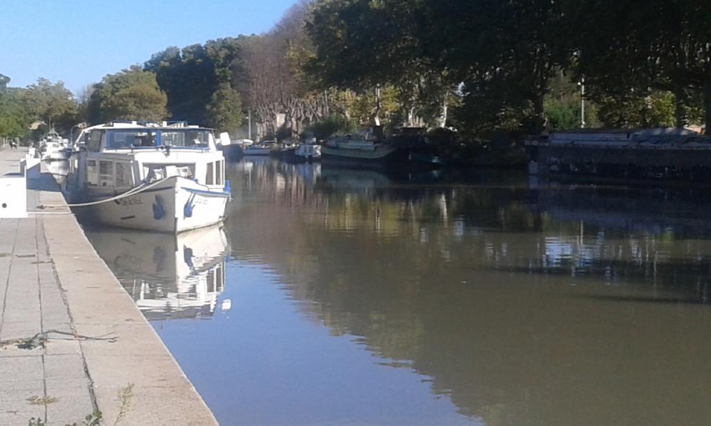 Venez Rever Beziers Centre Et Gare Il Y A Plus Cher Mais C Est Moins Bien エクステリア 写真